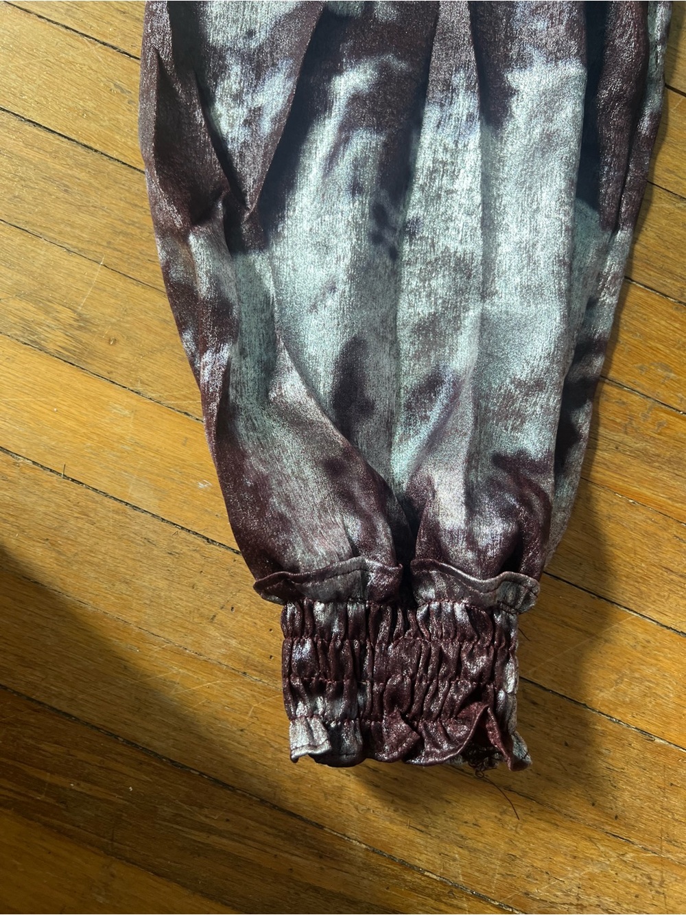 Umgee Maroon and Silver Tie-Dye Smocked Neck Tunic - Picture 9 of 11